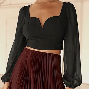 NWT Lulu's Say it Again Black Tie-Back Long Sleeve Crop Top